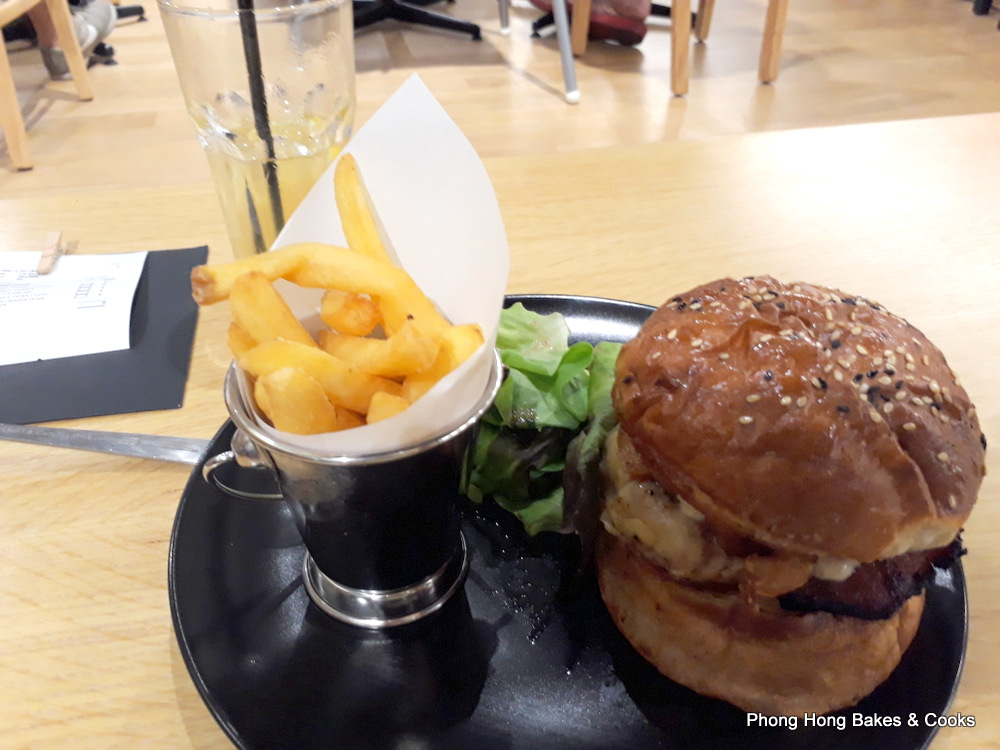 PH the Malaysian Carnivore Red Kettle