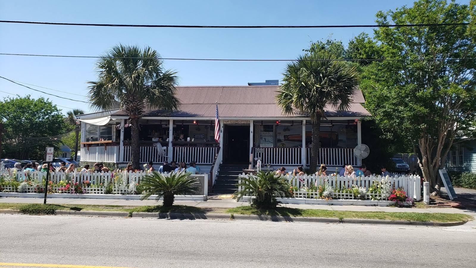 Jeeps Pubs Taverns and Bars Poe's Tavern (Sullivan's Island, South