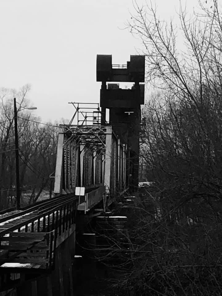 Industrial History BNSF/CB&Q Bridge over Illinois River at Beardstown, IL