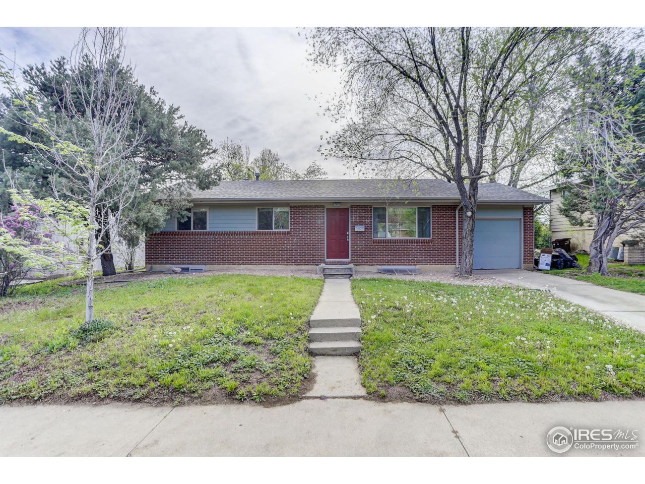 Grand Estates, Single Family Homes and Entry Level Opportunities [Fresh