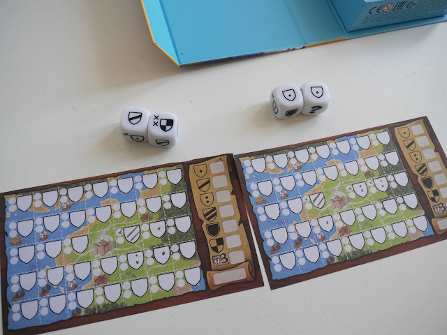 https://1.bp.blogspot.com/-69gpdDnofeg/XbK_gw3dmpI/AAAAAAAABxM/V9lb6pE1xMAjqXb8Z6sLi_AYs2no9trywCEwYBhgL/s640/Kingdomino%2BDuel%2B2%2B3.JPG