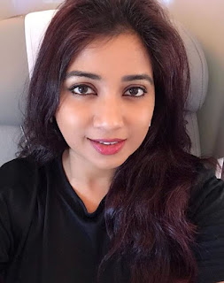 shreya ghoshal old pictures