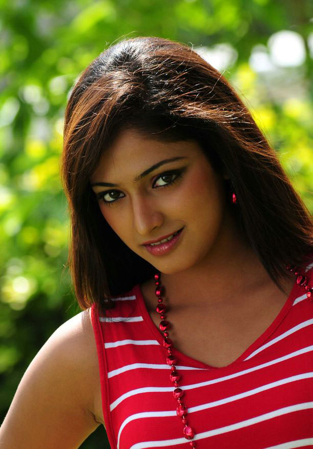 Sagar Movie Stills | South Wood Gallery