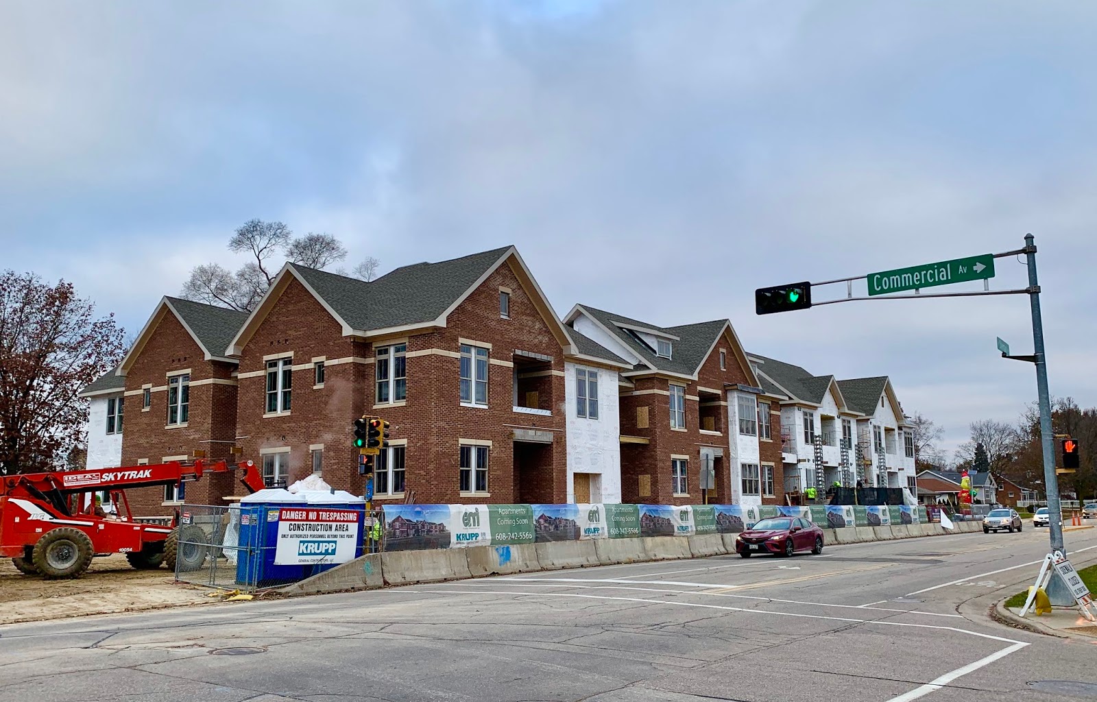 Retiring Guy's Digest Gordon apartments at 480 North Sherman Avenue in