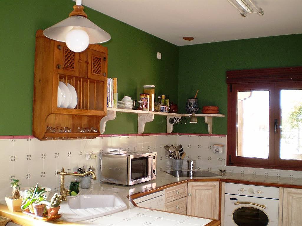 Pinturas y Decoración 35: ¿ Pintamos la COCINA