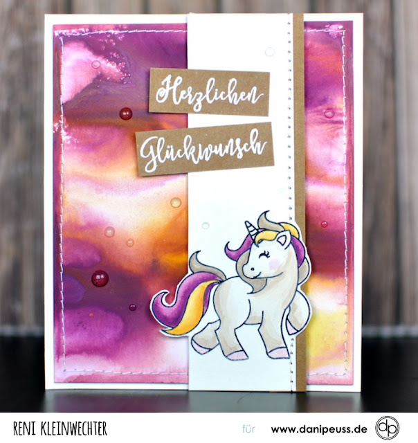 http://danipeuss.blogspot.com/2017/03/farbenfrohe-kartenhintergrunde-mit-distress-paints-tim-holtz.html