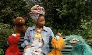 Erykah Badu, Baby Bear, Zoe, Elmo and Rosita sing We're All Friends. Sesame Street Episode 4070, Season 35
