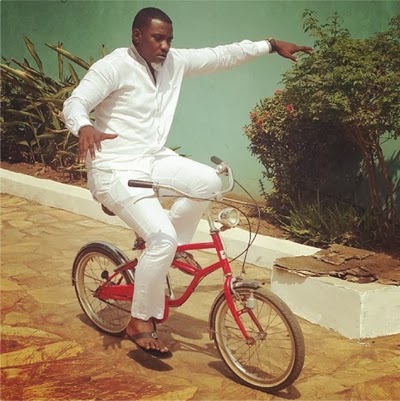 john dumelo riding a bike john dumelo riding a bike