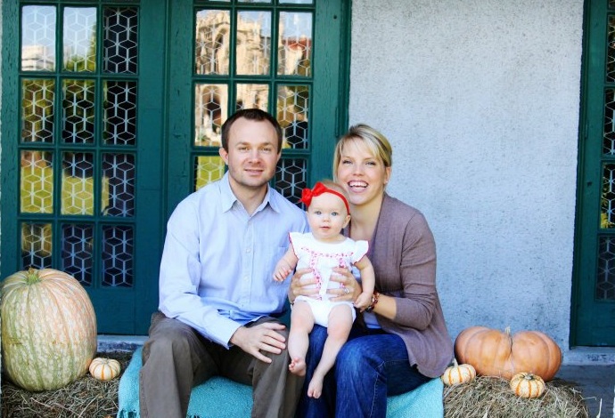 The Heartbreaking Secret Behind Glass Family Frames Only They Ever Saw