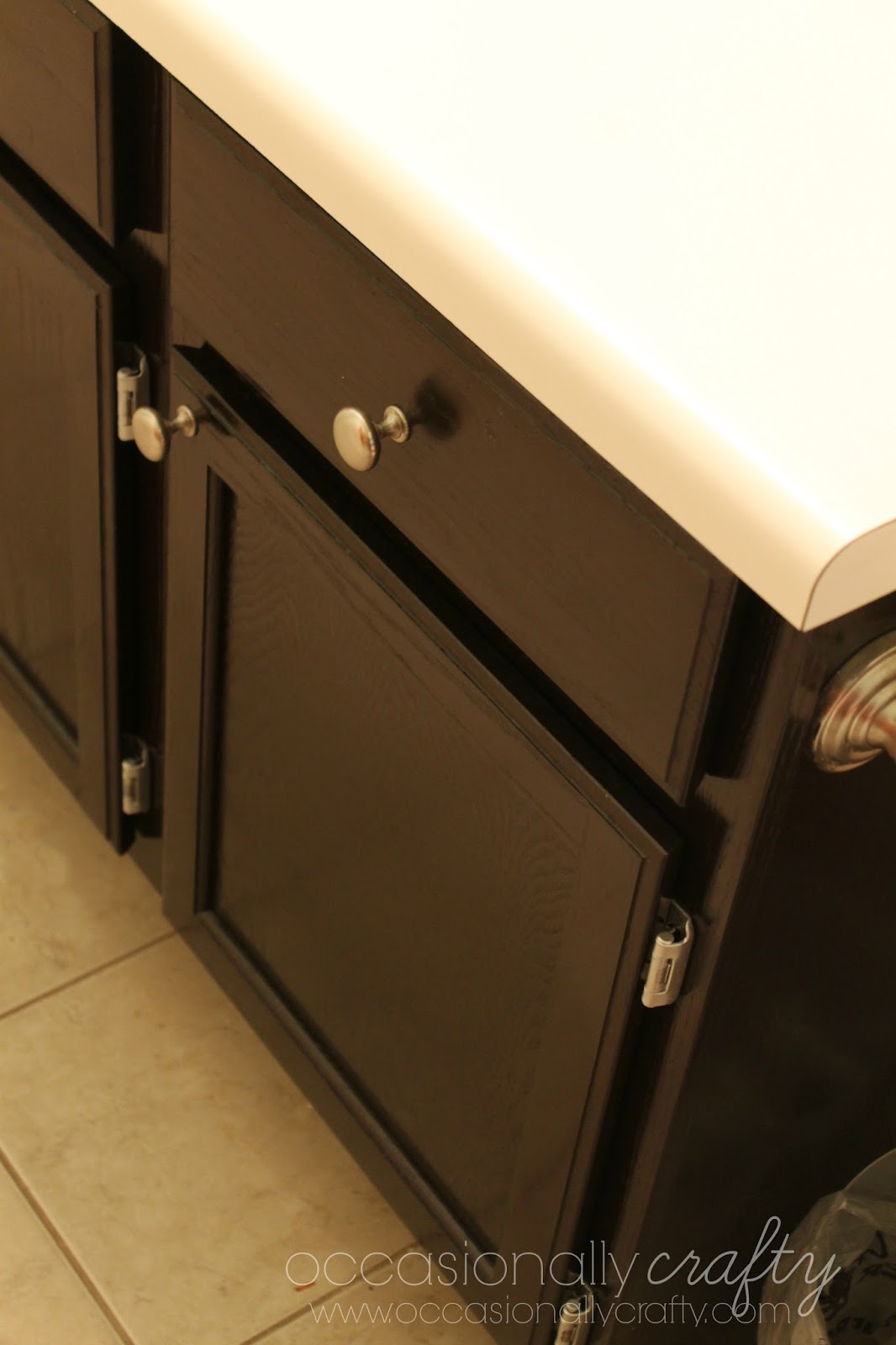 Transform Your Golden Oak Cabinets With Java Gel Stain