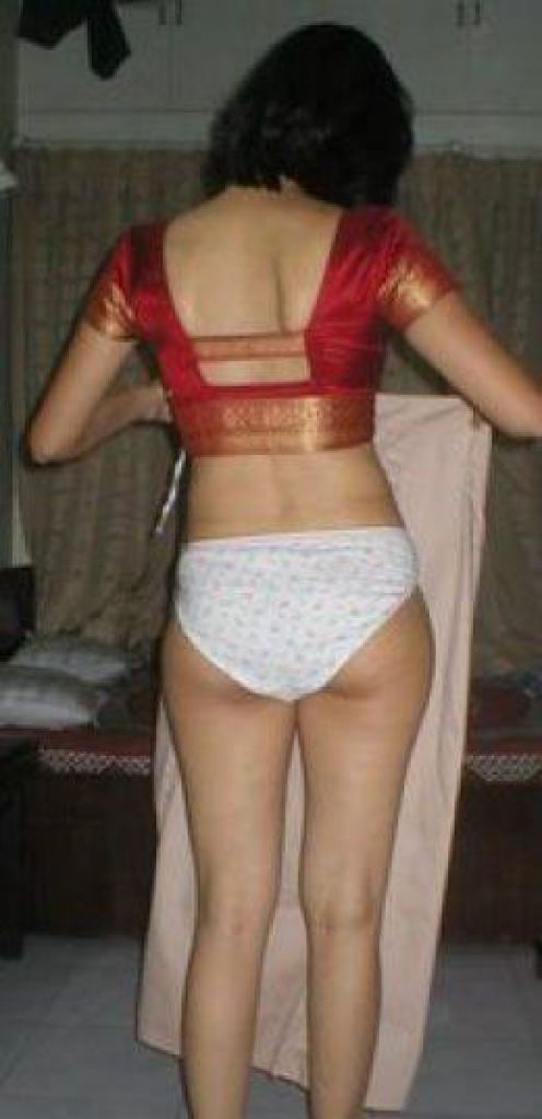 Indian Desi Aunty In Bikini And Removing Dress Indian Free Download 