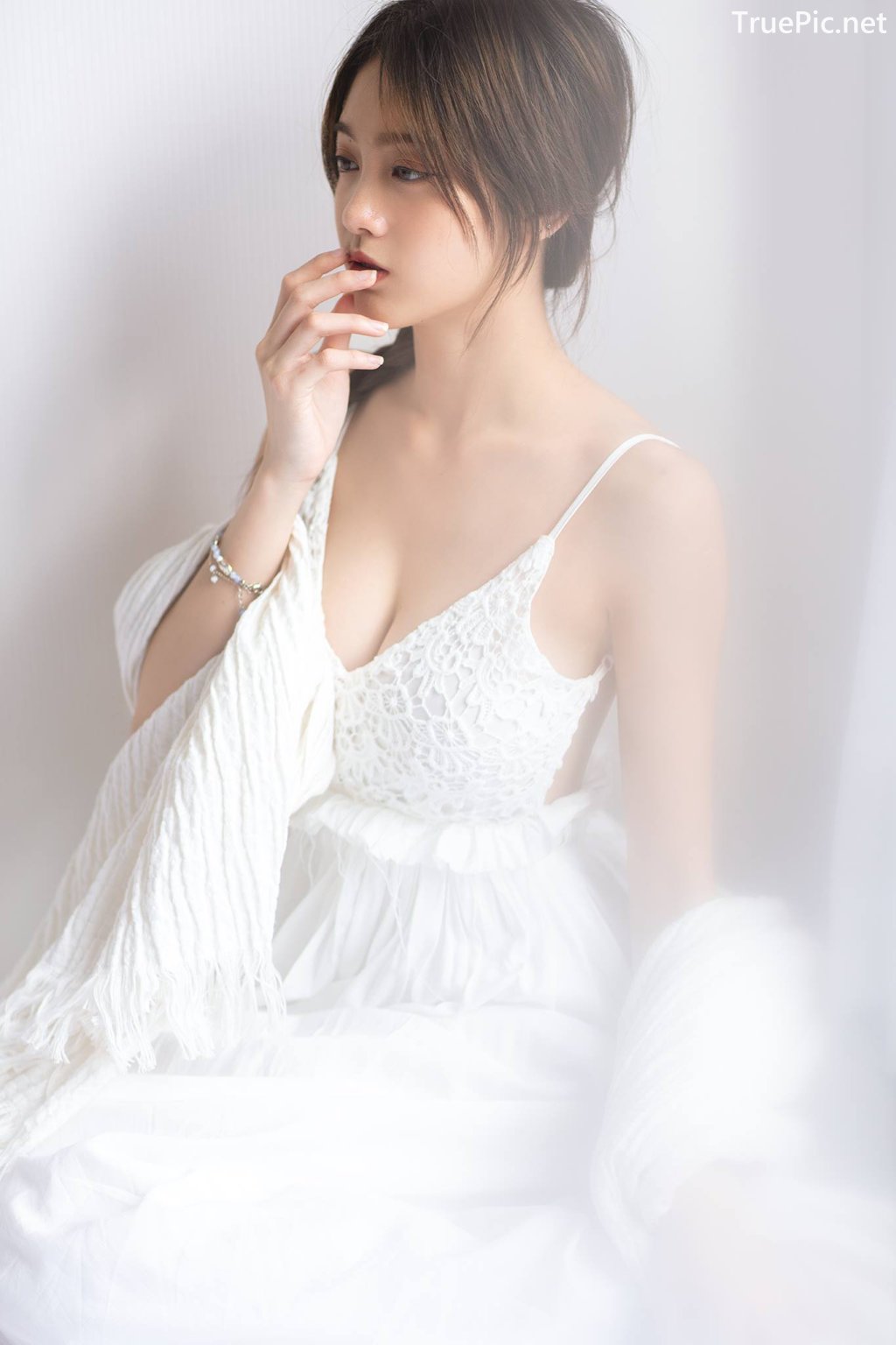 Image Thailand Model - Pimploy Chitranapawong - Beautiful In White - TruePic.net - Picture-18