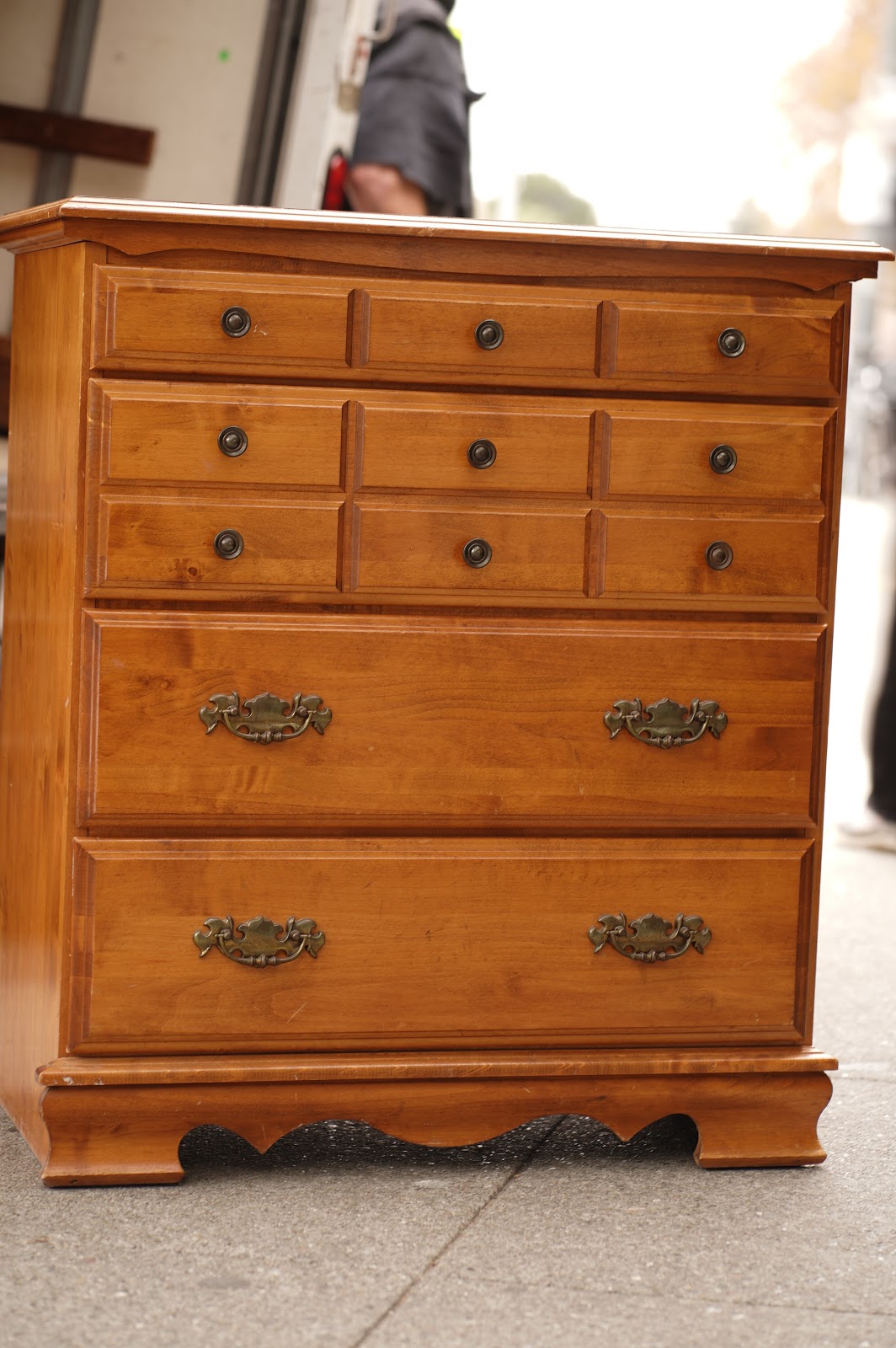UHURU FURNITURE & COLLECTIBLES **SOLD** 94765 Vintage Maple 4Drawer