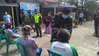 Danlanal Cirebon Berbagi Sembako Di Tengah Pandemi Covid-19 Danlanal Cirebon Berbagi Sembako Di Tengah Pandemi Covid-19