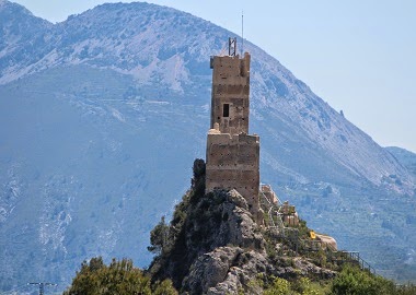 El Castell de Penella.Cocentaina, el Comtat.