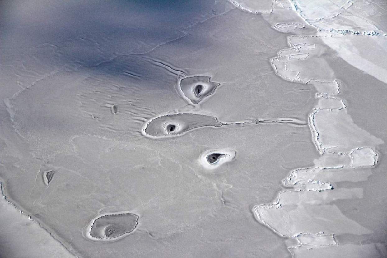 Mysterious Arctic Ice Holes Baffle Scientists Geology In