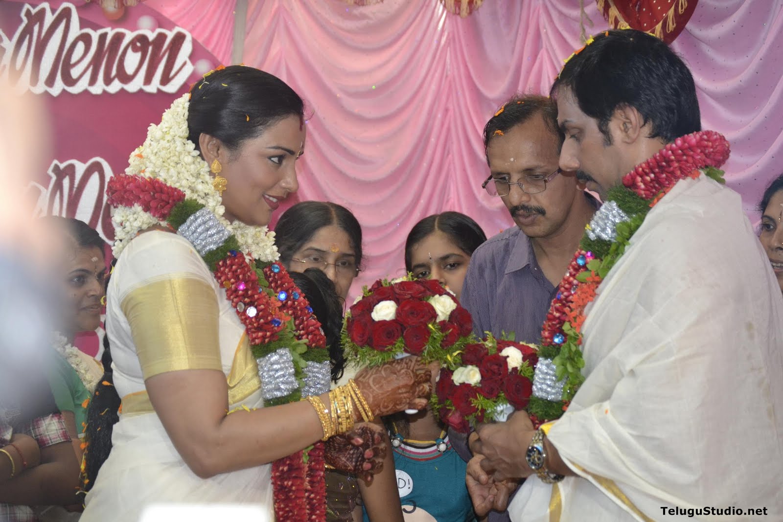 UrsTeluguStudio (Malayalam) Wedding ceremony of Swetha Menon