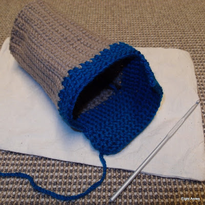eight acres: crochet socks step-by-step