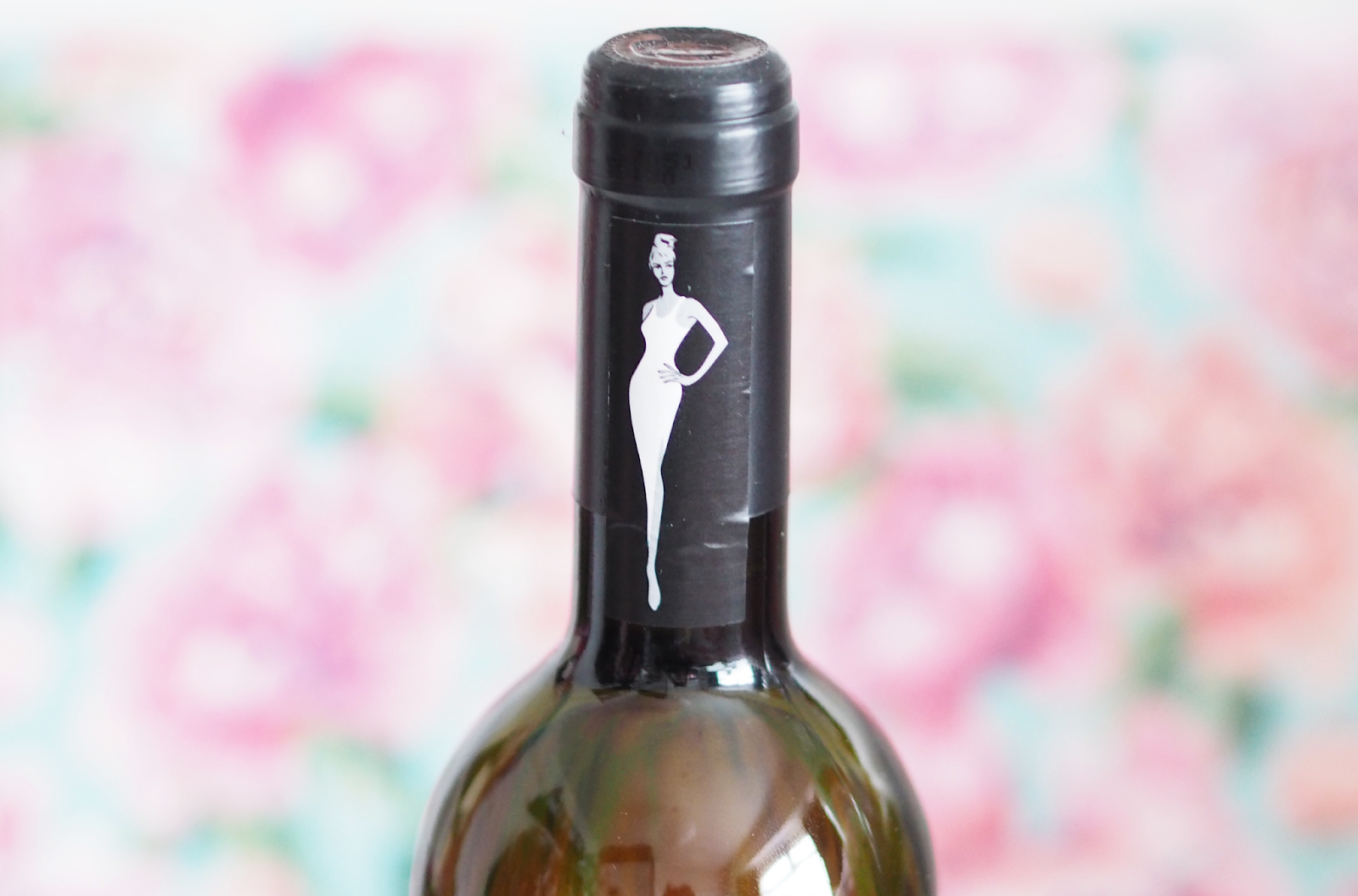 Zero Carb Zero Sugar White Wine SlimLine Wine Laura Hadley A