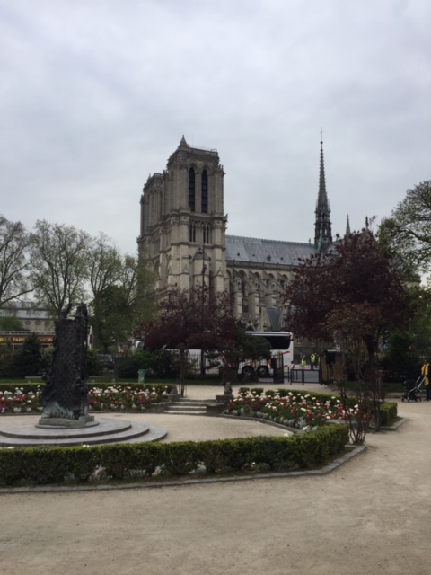 The Gingham Owl: Europe Adventure: Day Eighteen, part one- Notre-Dame ...