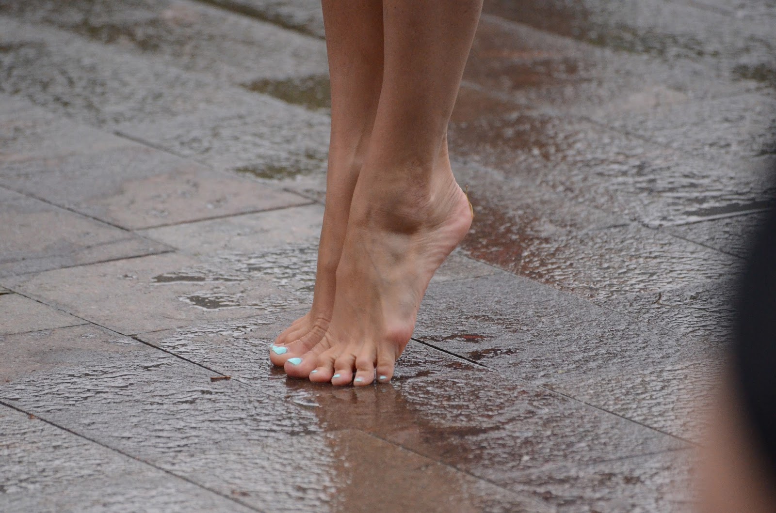 Her Calves Muscle Legs Fetish Sexy Feet and Calves Lady