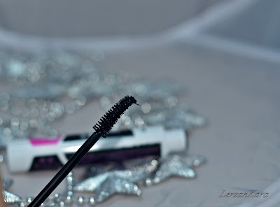 Essence Rimel Essence Extreme volume