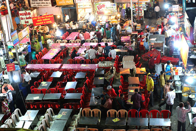 Street Food in Ahmedabad - Manek Chowk at night