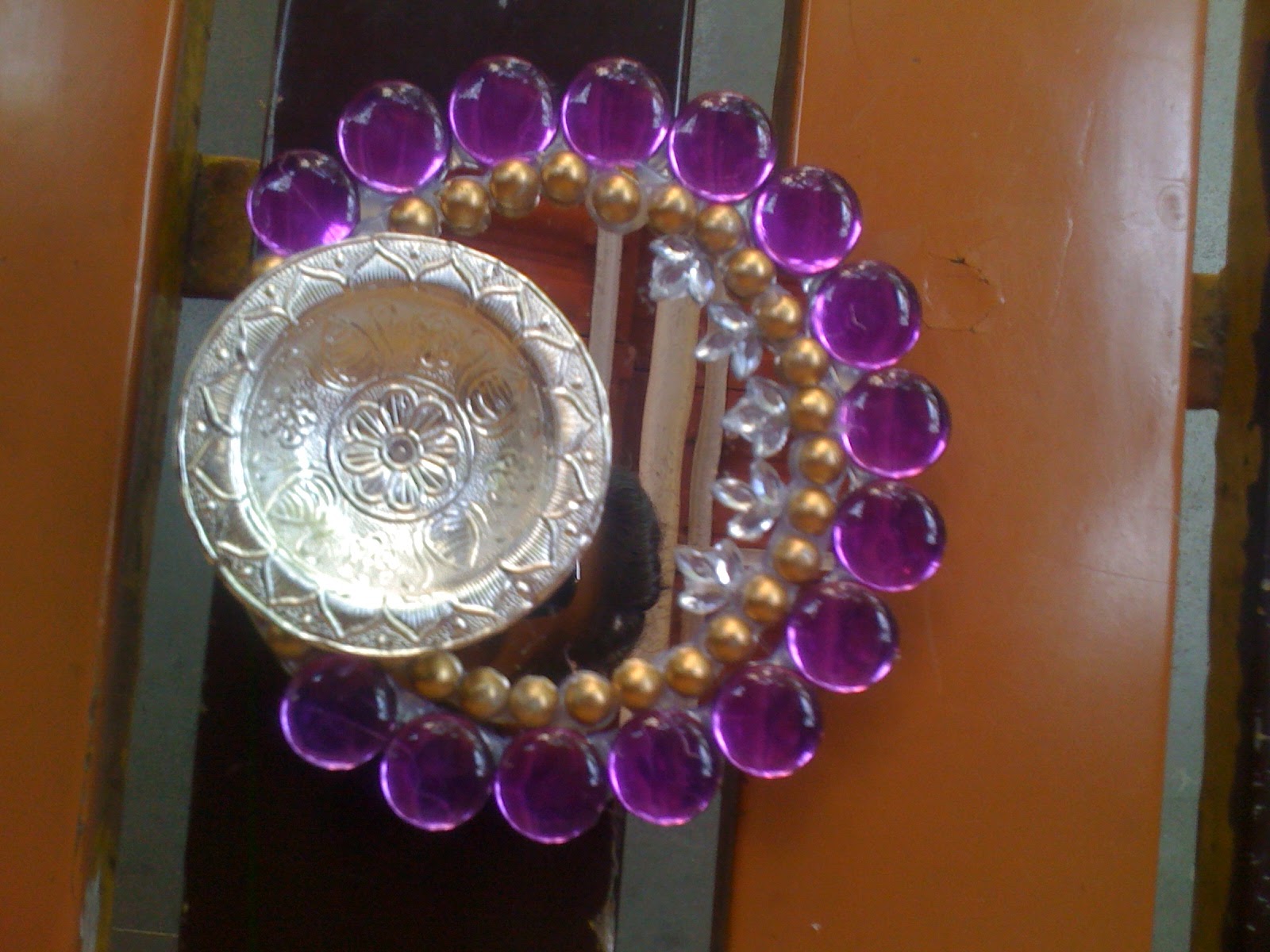 QUILLING IDEA BY FALGUNI ACRYLIC DIYAS