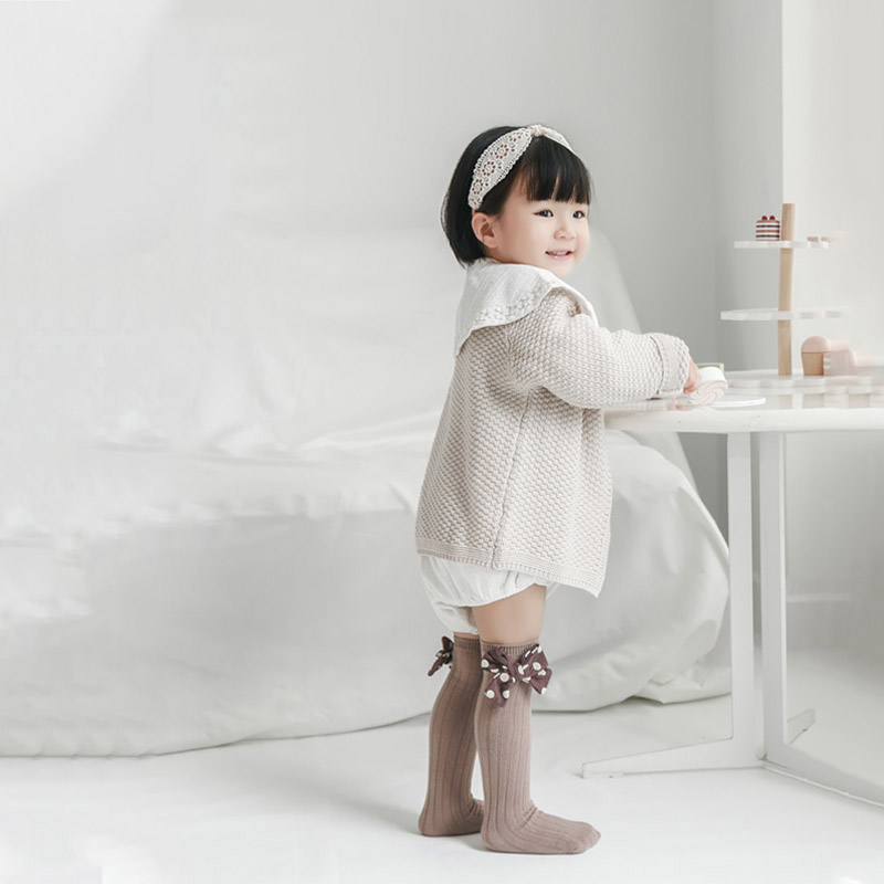 Vớ tất cao cổ cho bé gái đính nơ Nemo