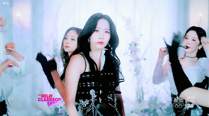 Kelly Clarkson Show 트와이스 미나
