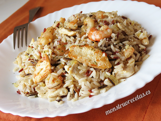 Arroz salvaje con pollo y gambas - El Monstruo de las Recetas