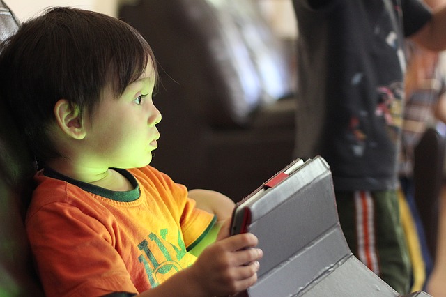 Sind Computerspiele Spielekonsolen Und Apps Fur Kinder Schadlich