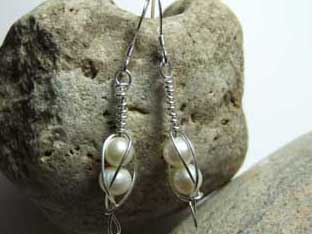  Pearl earrings