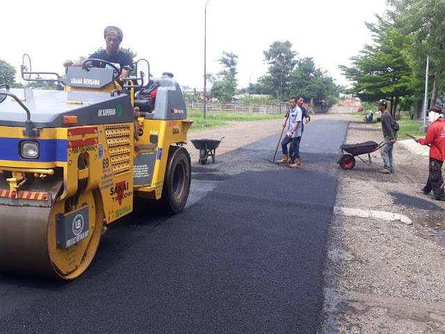 Jasa Aspal Jalan Hotmix Murah Terkemuka di Jakarta Bogor Depok Tangerang BSD City Serpong Bekasi dan Jawa Barat Harga Mulai Rp50.000 per Meter