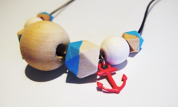 DIY : collier de perles en bois