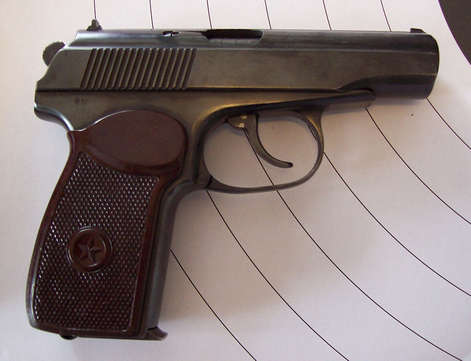 Makarov PM Silah Resimleri HD Wallpapers Duvar Kağıtları Kaliteli Resim