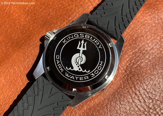 Kingsbury Dark Water 300 black case back