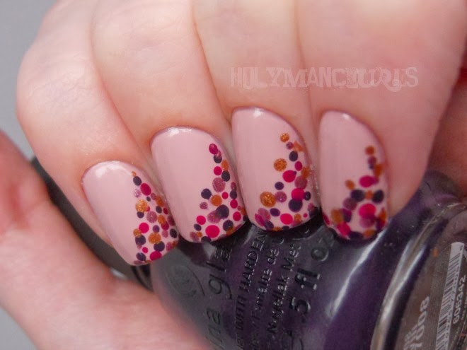 Holy Manicures: Dotted Corner Nails.