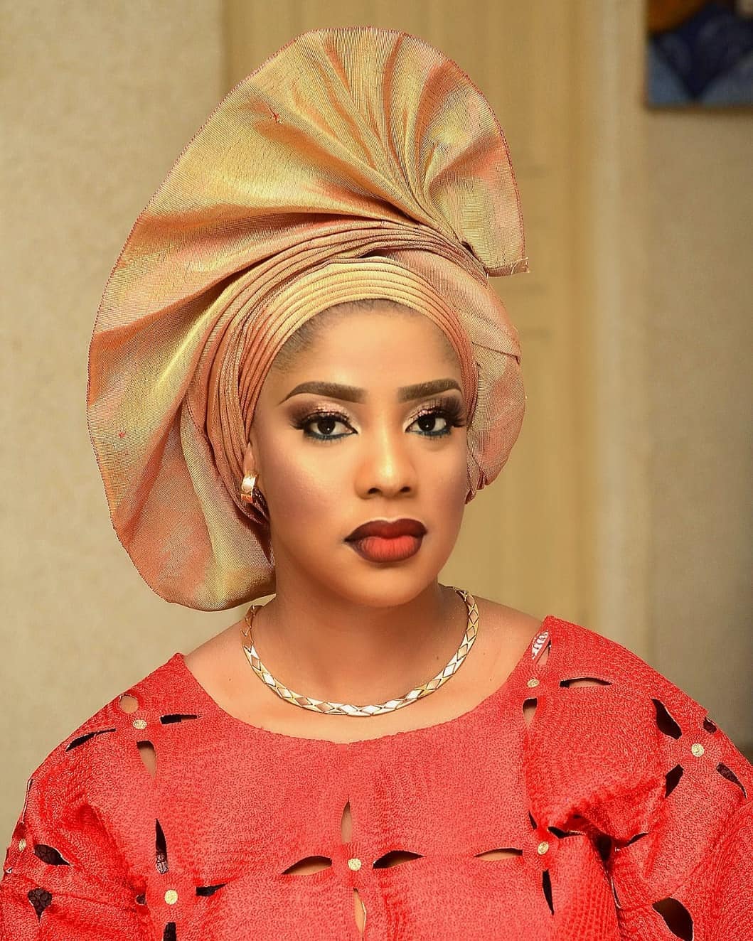 Full Biography Of Seun Osigbesan: Age, Net-Worth, Husband, Wiki, Instagram, Family & Daughter - Thenaijafame Blog
