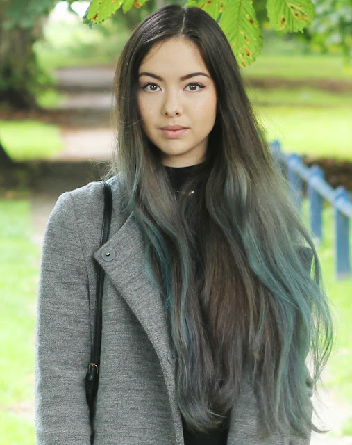 Jen Lou Meredith - Green hair Jen Lou Meredith - Green hair