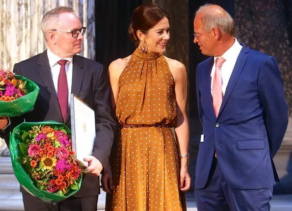 Crown Princess Mary wore Diane von Furstenberg Polka-dot washed silk dress. Crown Princess wore a top and skirt by Diane von Furstenberg