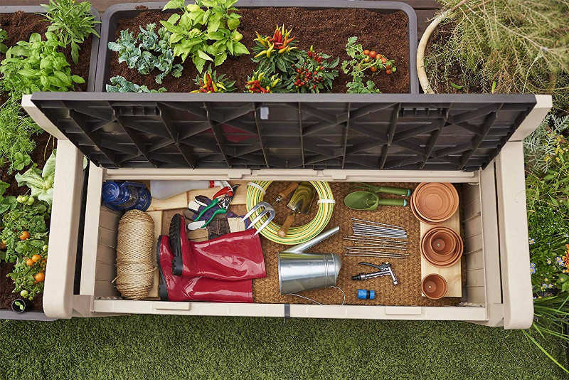 9 bonitos bancos de jardín con espacio para guardar cojines