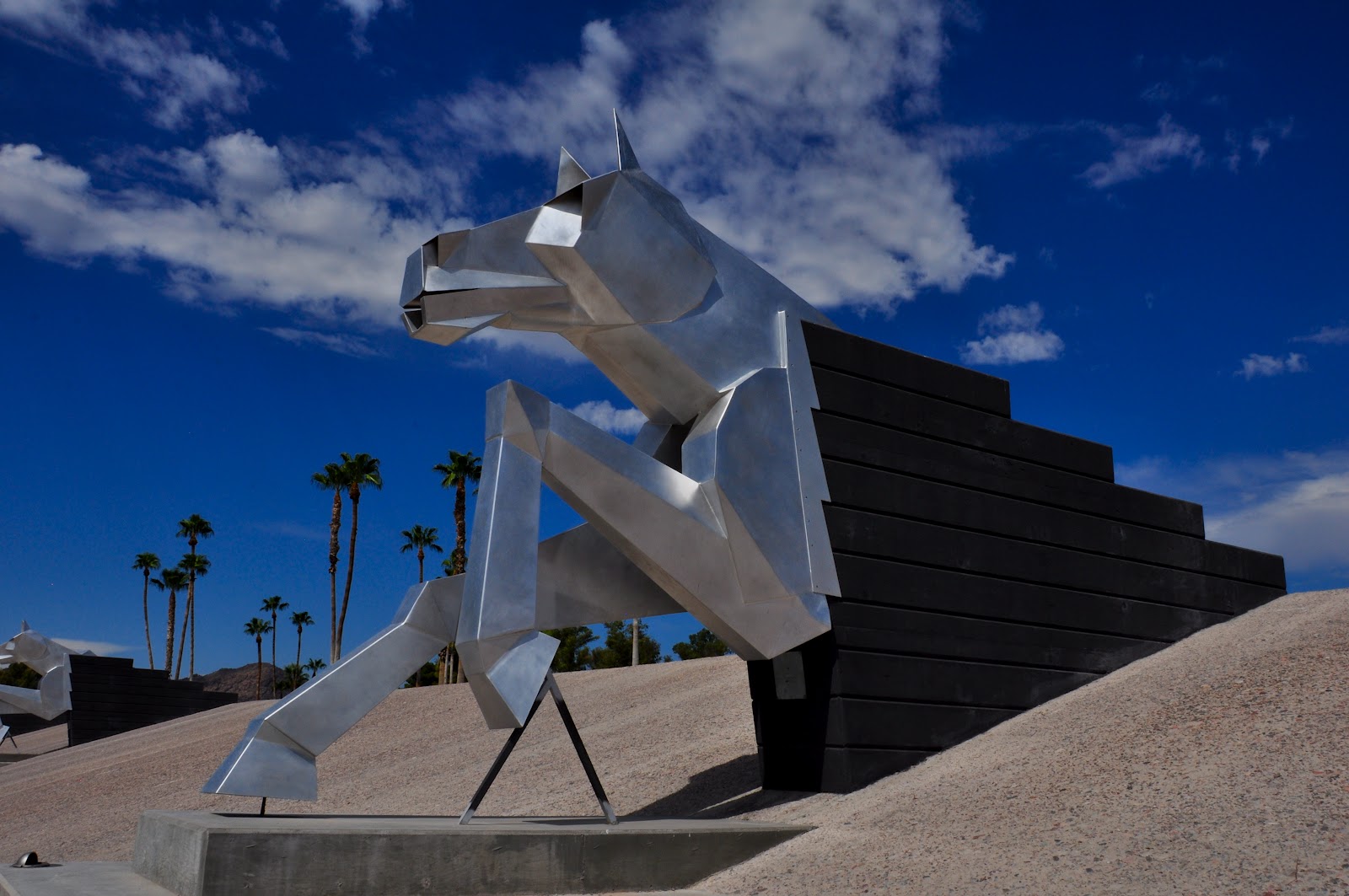 Scottsdale Daily Photo Photo Horse Statue on Indian Bend Wash