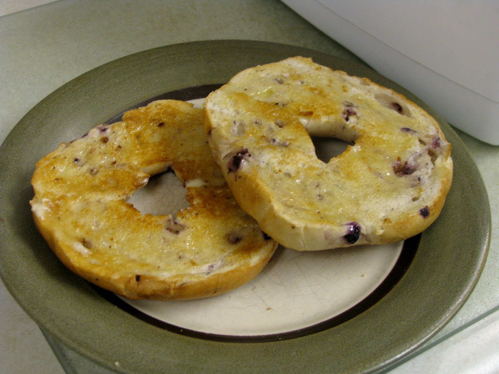 Dempster's Blueberry Bagels Review