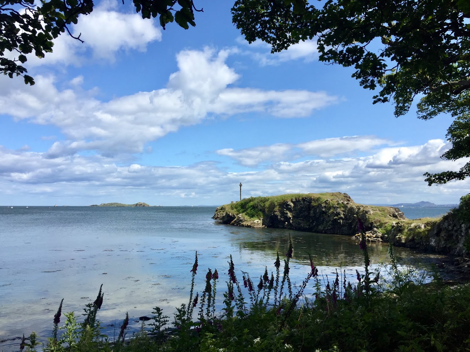 Fife Coastal Path Burntisland to Inverkeithing Hiking Scotland