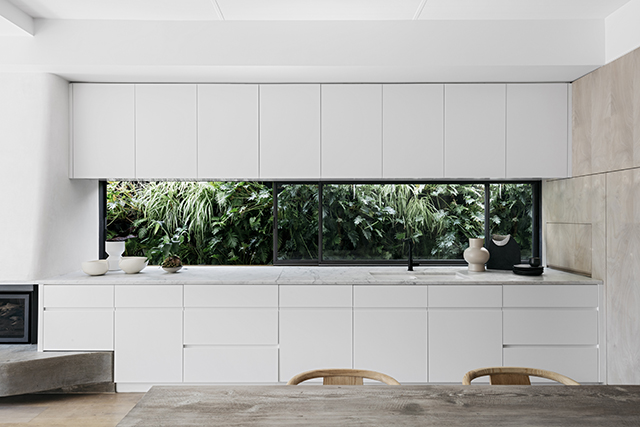 Queens Park House by Alexander &CO.
