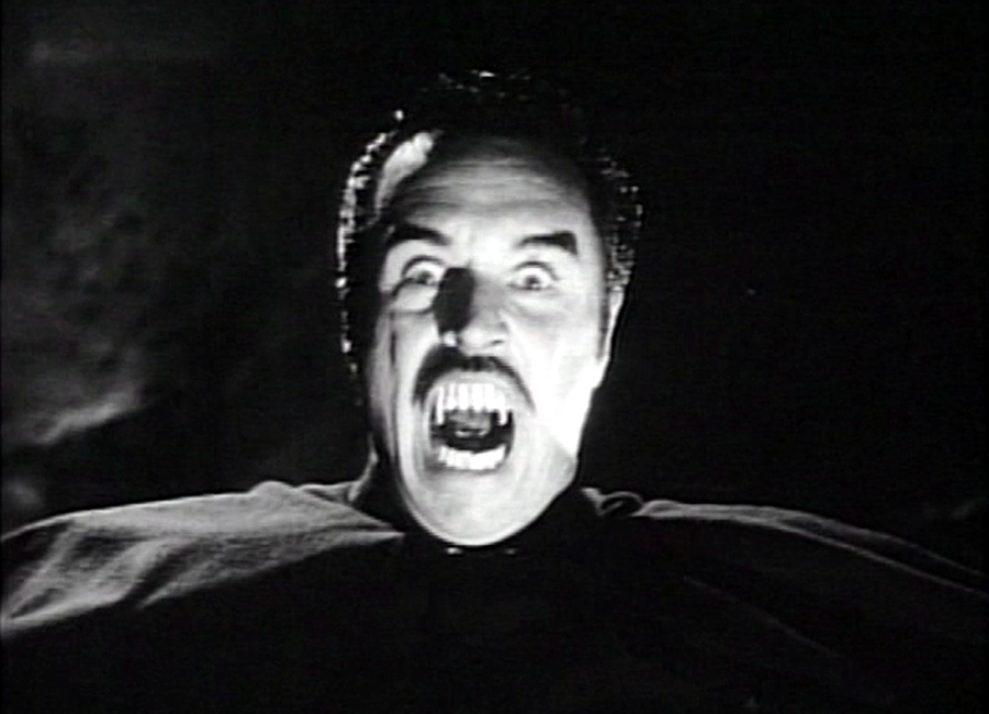 13: THE BLOODY VAMPIRE aka EL VAMPIRO SANGRIENTO - 1962