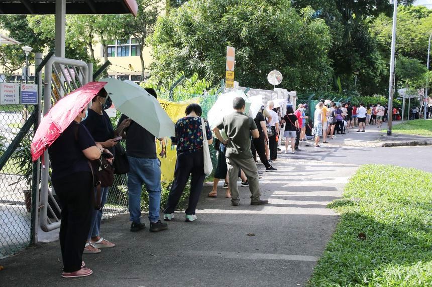 QUEUE AT REGIONAL SCREENING CENTRE