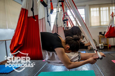 aeroyoga, la paz, bolivia, certificacion, formacion, cursos, clases, talleres, seminarios, teacher training, yoga aereo, yoga aerea, air yoga, aerial yoga