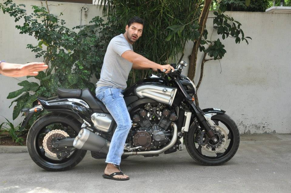 dhoom john abraham bike